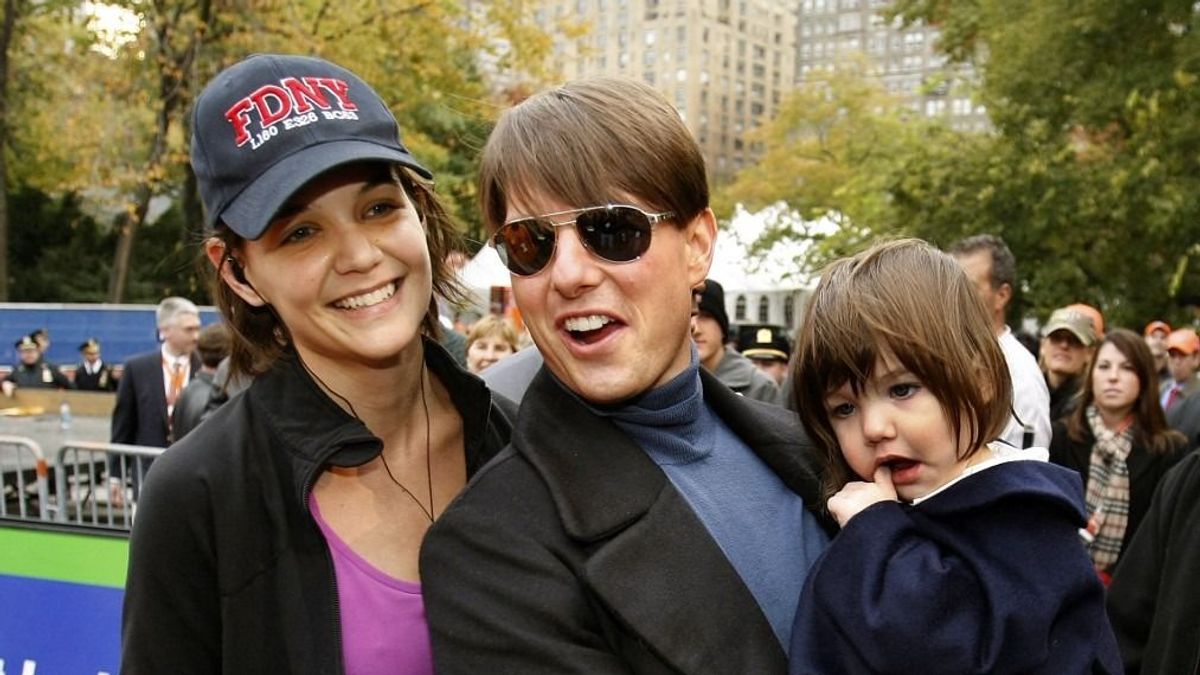 Friss fotókon Suri Cruise: így néz ki Tom Cruise és Katie Holmes ritkán látott lánya