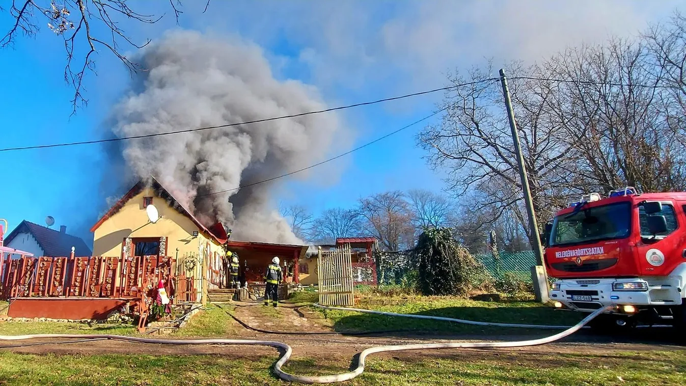 Összefogtak az otthonát elvesztő cserdi családért