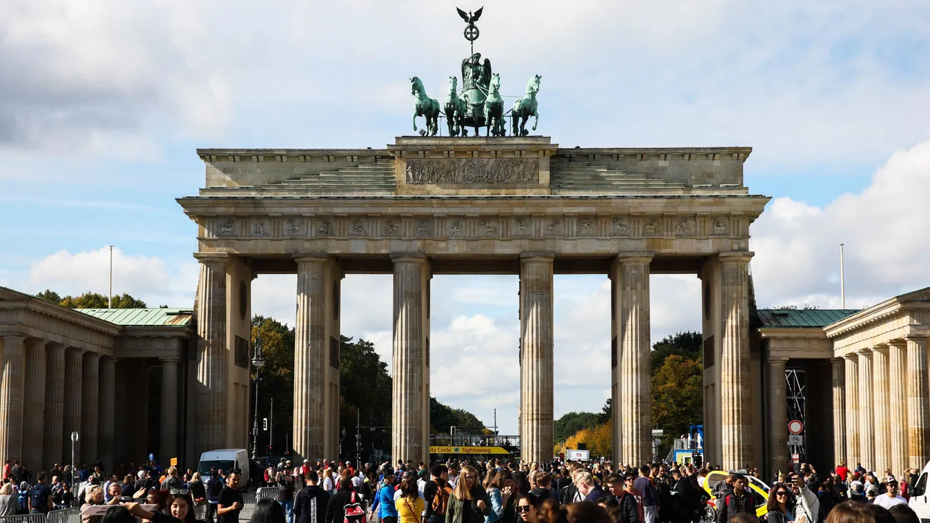 Elözönlötték Berlint a bevándorlók, elég súlyos a helyzet