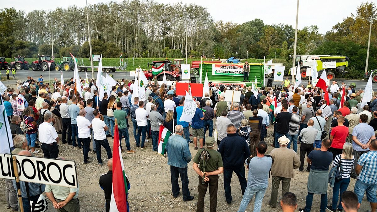 Tönkretenné Brüsszel az unió mezőgazdaságát, utcára vonulnak a magyar gazdák is