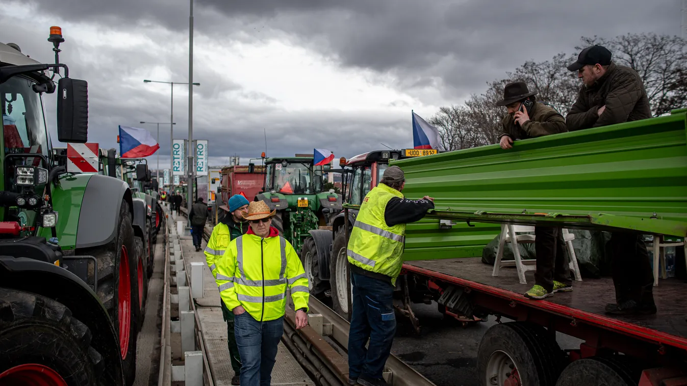 Újabb gazdatüntetések Párizsban és Nyugat-Európában