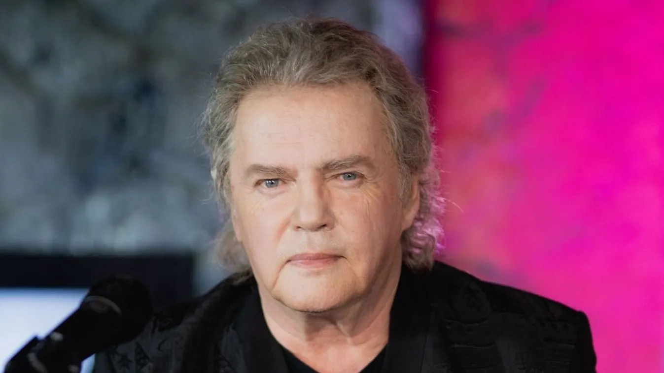 Súlyos betegség gyötri a népszerű magyar énekest