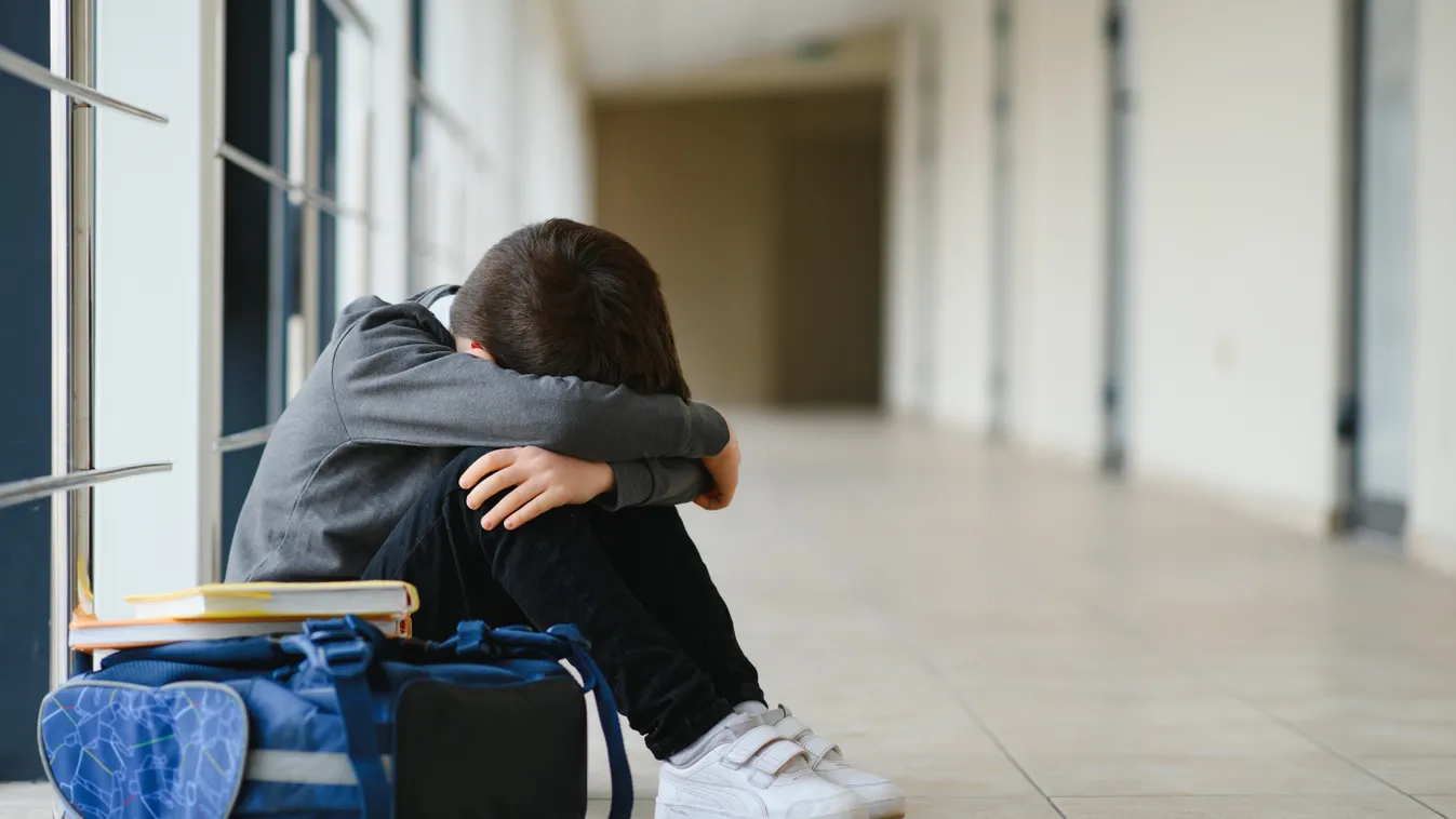 Pedofilbotrány: teljes bizonytalanságban vannak a szülők