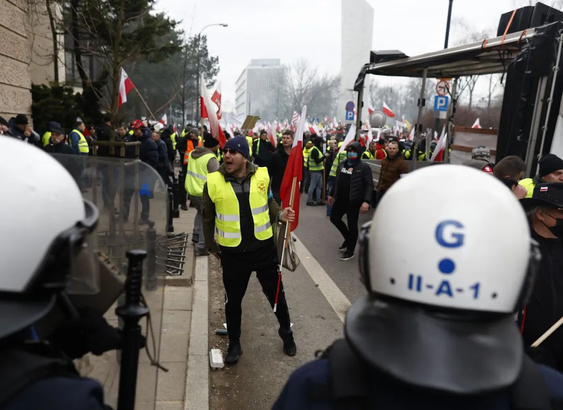 Lengyel gazdák tüntetnek