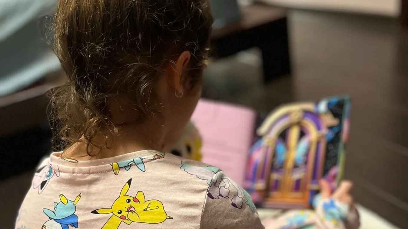 Gyerekek és szüleik a magyar doktornő könyvével gyógyulnak