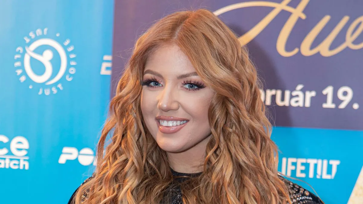 megasztár
Tolvai Reni