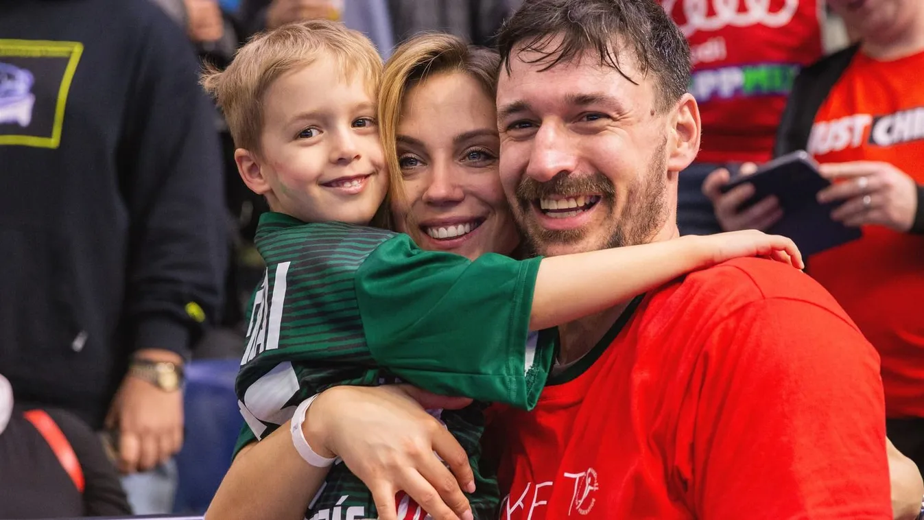 Így csókolta szerelmét Lékai-Kiss Ramóna