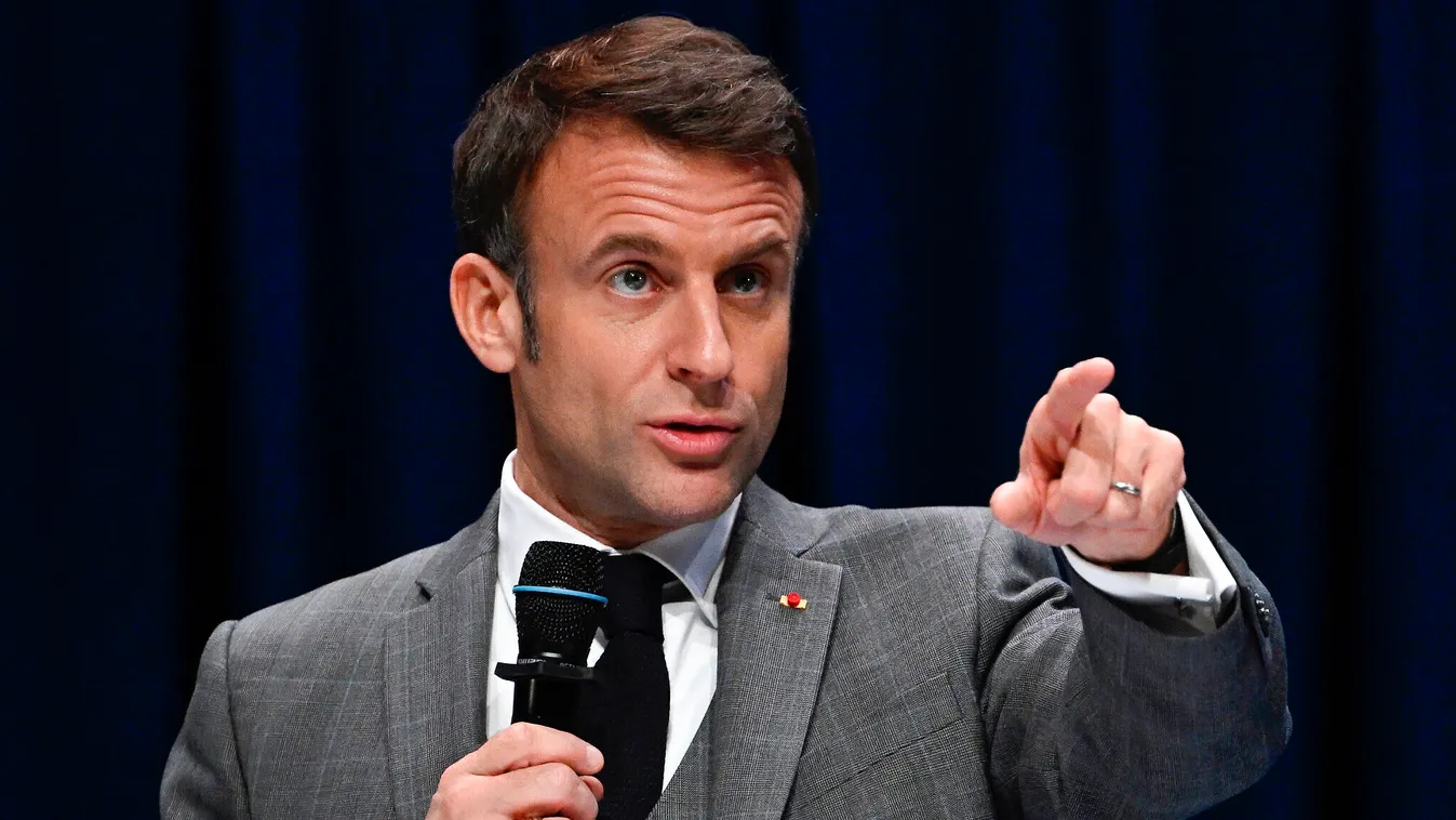 Felháborodtak az osztrákok Macron háborús kirohanásain