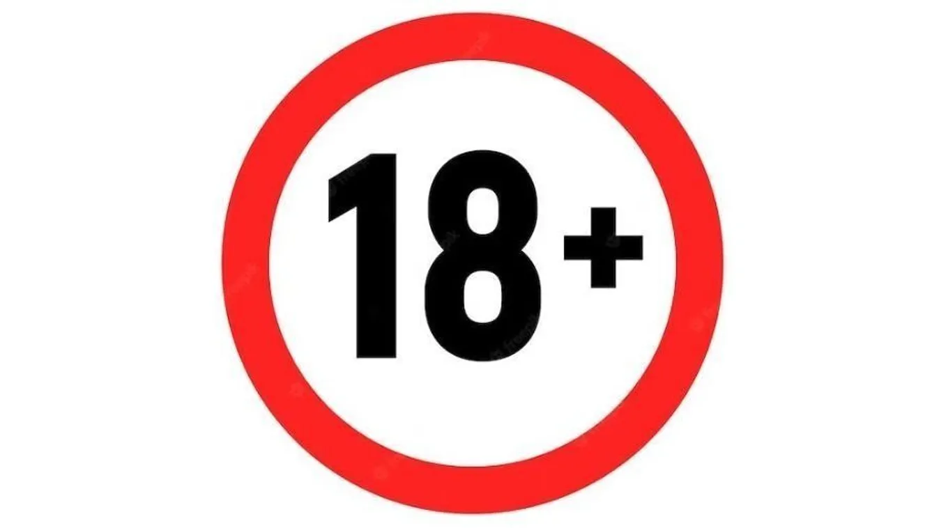 Ettől leesik az állad: mindent kipakolt a gigamellű modell