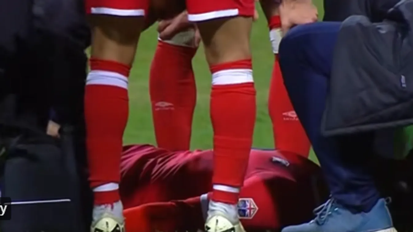 Meccs közben állt meg a szíve a válogatott focistának