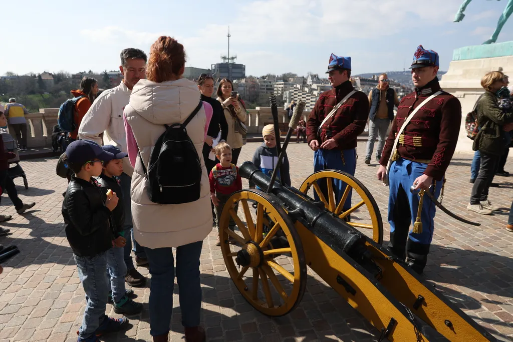 Március 15. - Vár, Nemzeti ünnep