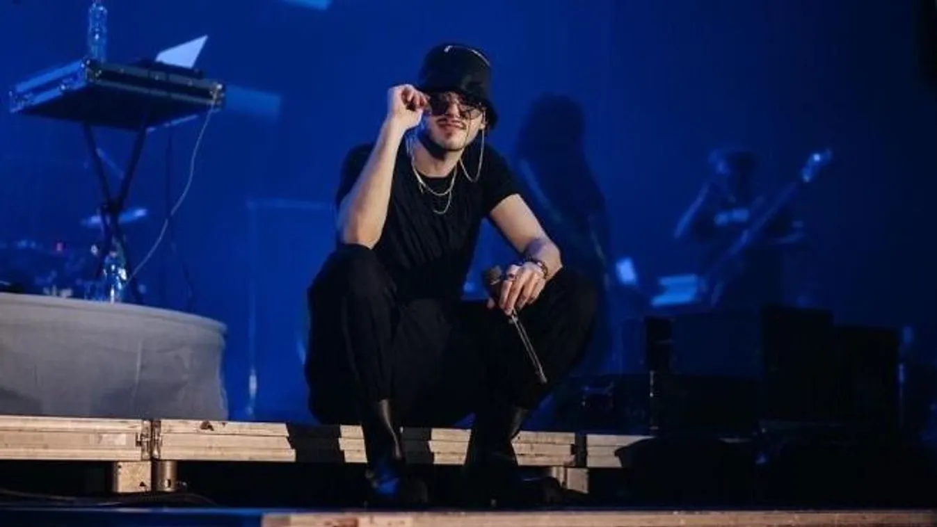 Azahriah jogtalanul használta MC Isti hangját a slágerében