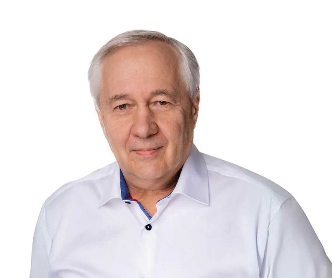 Kókay András ügyvezető igazgató