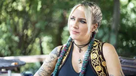 Ezt nem láttuk jönni: Fakanálra került Tóth Gabi arcképe - Fotó