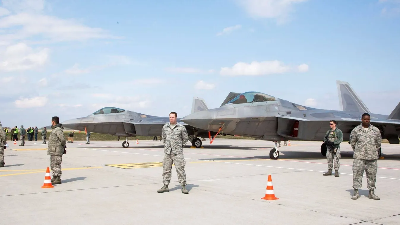 Ukrajna közelében épül a legnagyobb európai NATO-bázis