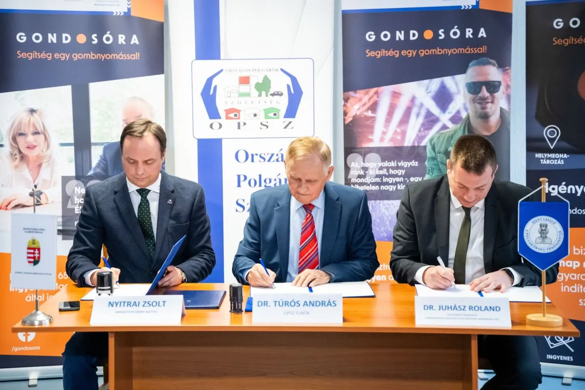 TÚRÓS András; JUHÁSZ Roland; NYITRAI Zsolt