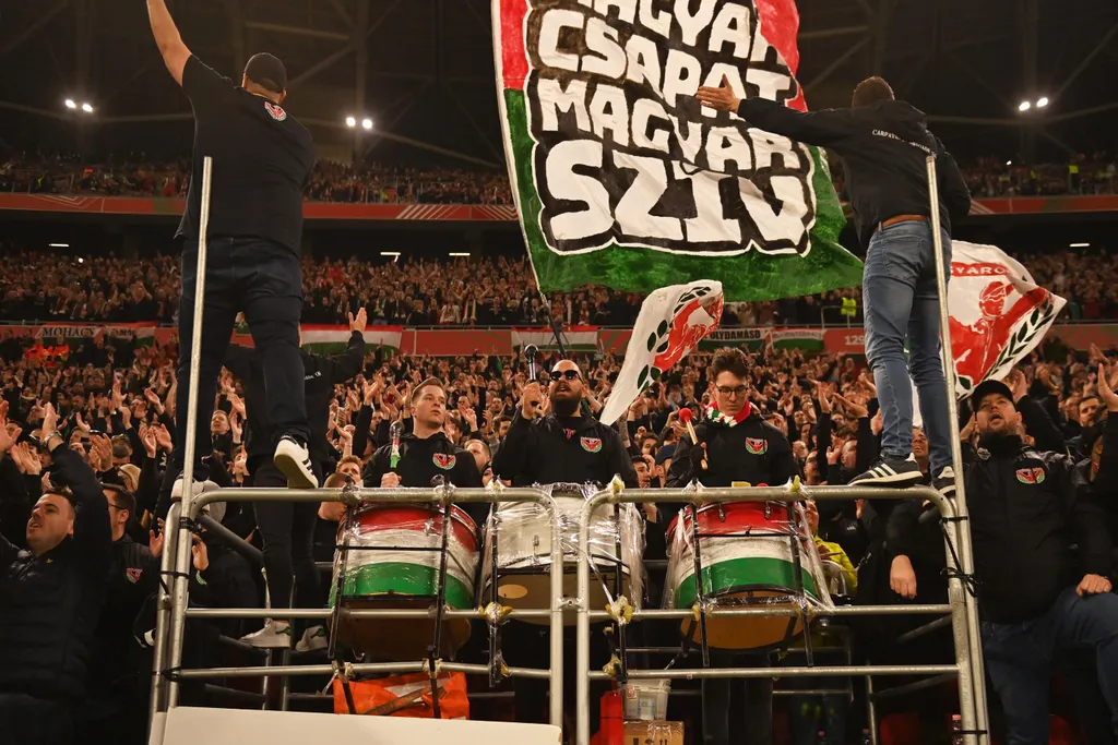 Magyarország-Koszovó, szurkoló