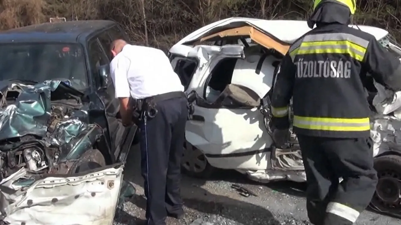 Két tinédzser szenvedett halálos balesetet Ajkánál