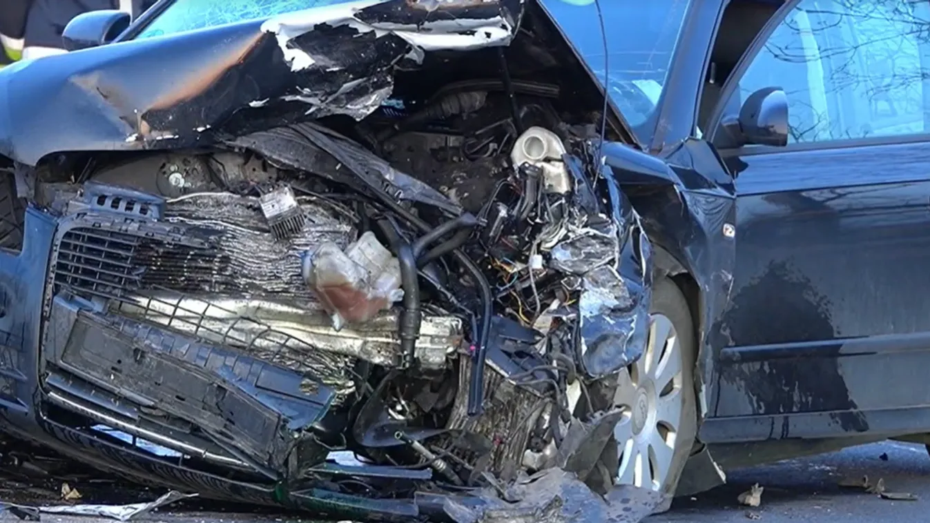 Tömegkarambol Kecskemétnél: egy ember életét vesztette