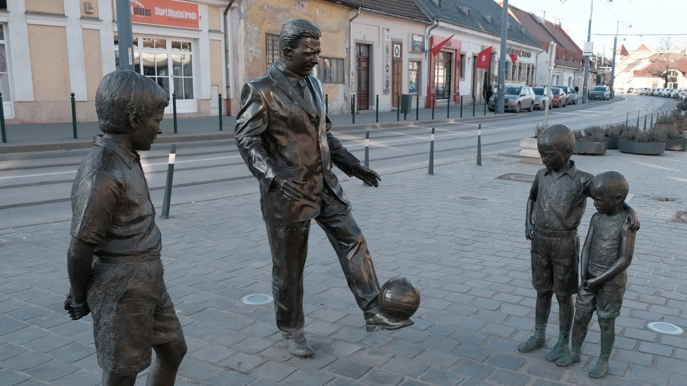 "Rosszkor, rossz helyen" – Puskás szobrával szórakoztak