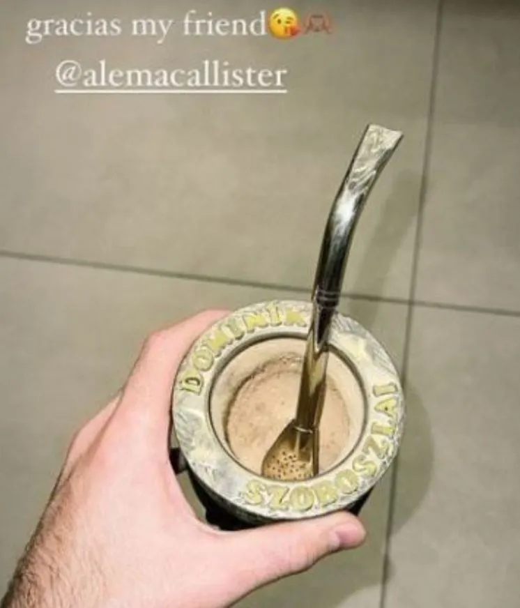 Szoboszlai ezt az ajándékot kapta Mac Allistertől