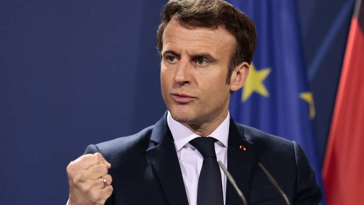 Macron megismételte, NATO-katonákat kell küldeni Ukrajnába