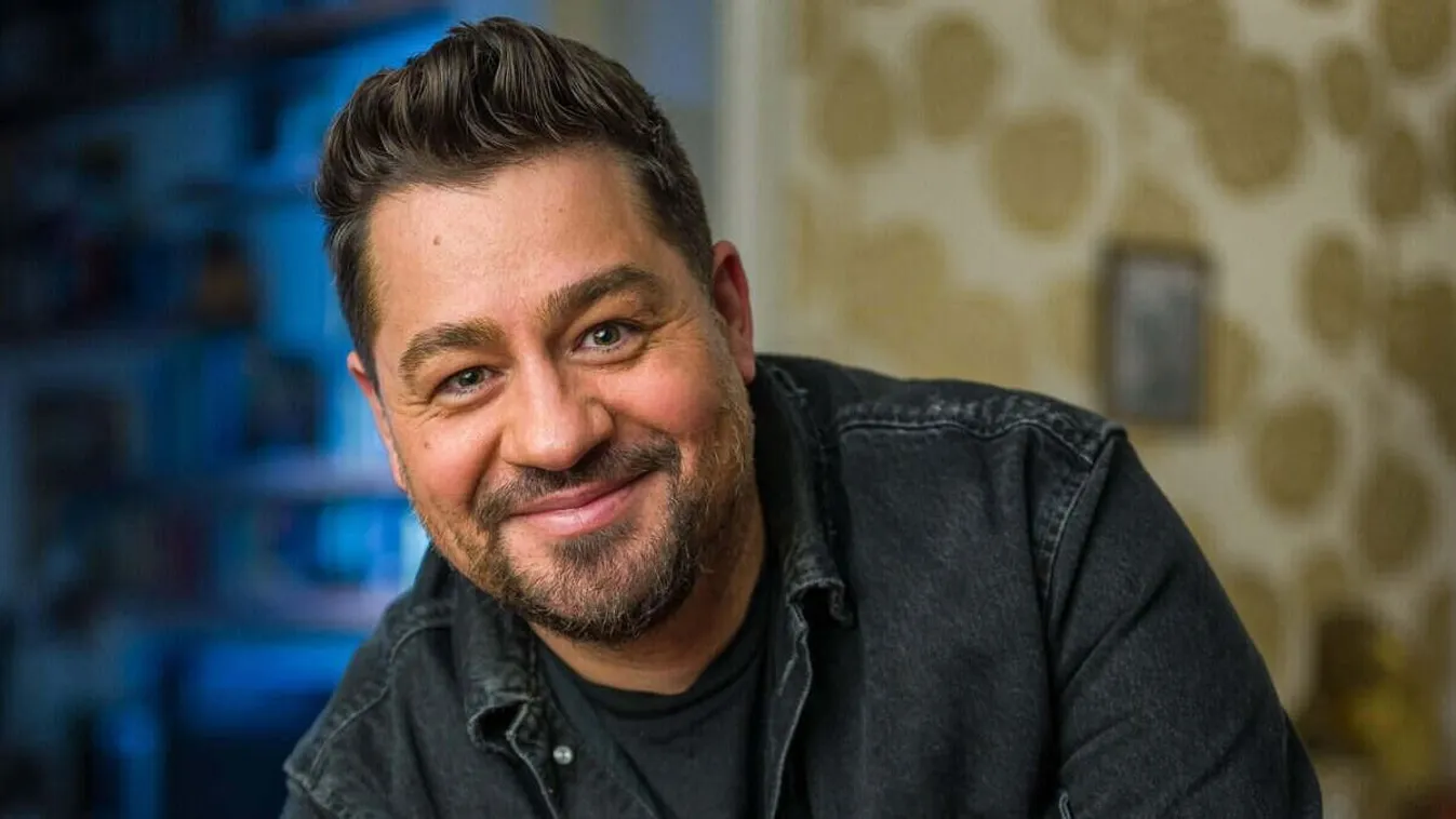 "Óvakodj a csalóktól!" – Caramel is bűnözők áldozatául esett