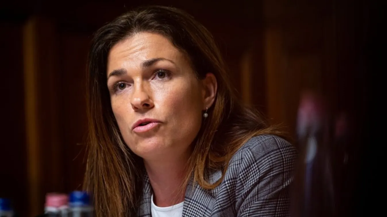 Varga Judit új posztja: Rettegtem, sírtam, a férjem mellett