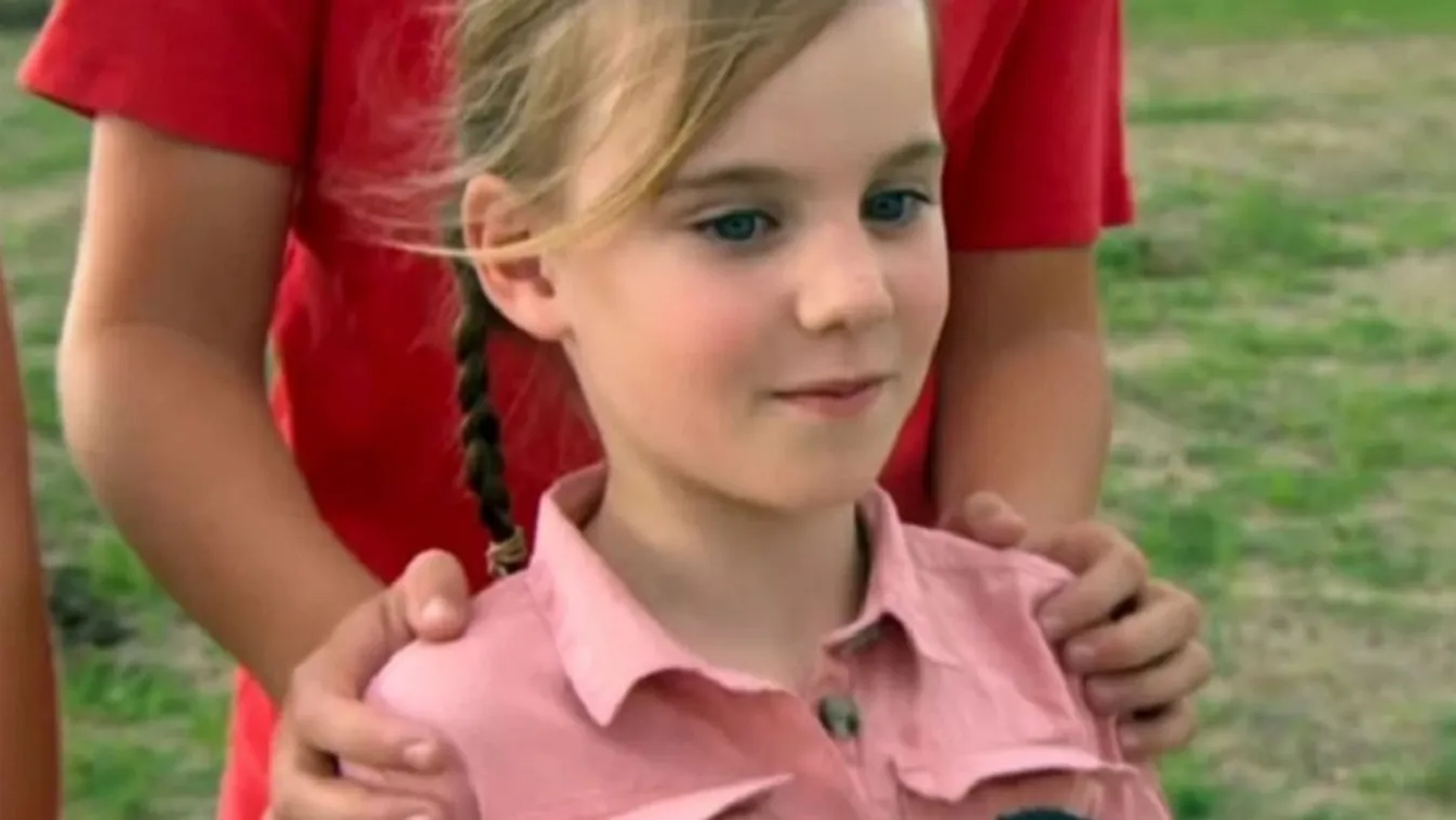 Még csak 8 éves, de már megvette élete első házát