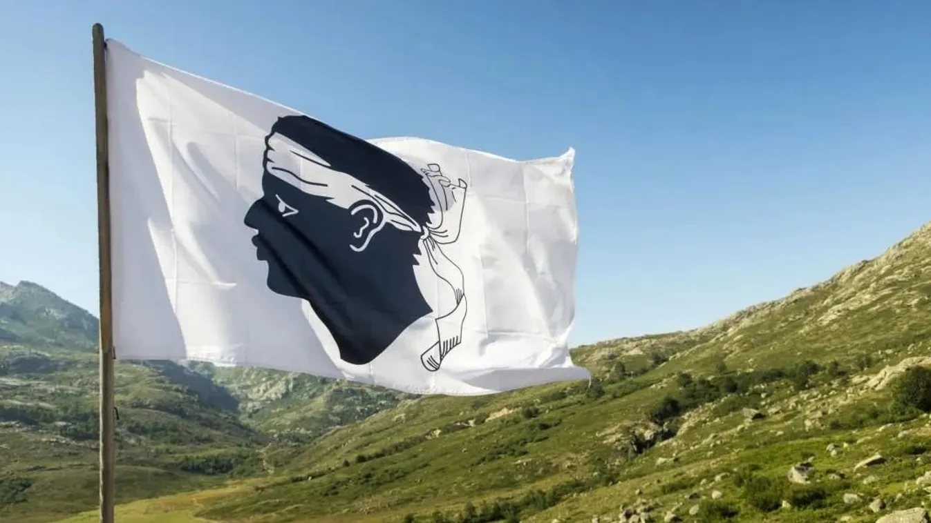 Több évszázados tabu dőlt meg: autonómiát kapott Korzika