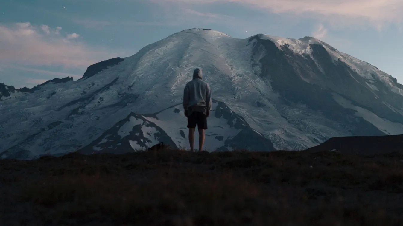 Rosszul lett, majd több métert zuhant a hegyről egy nő