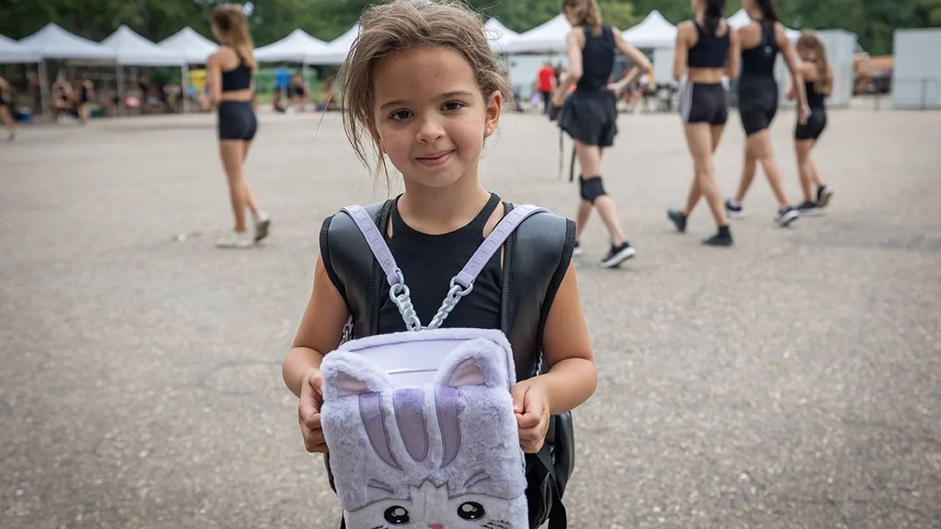 Jóval idősebb társait is legyőzte a 8 éves magyar táncoslány