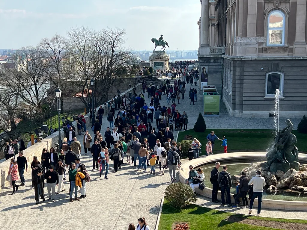 Március 15. - Vár, Nemzeti ünnep