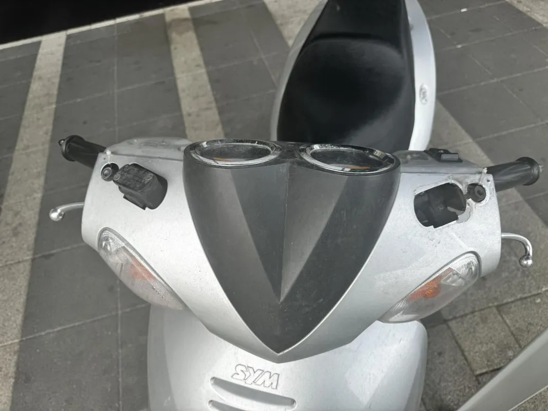 Tükörlopó fantom tarja rettegésben a XI. kerületben élőket