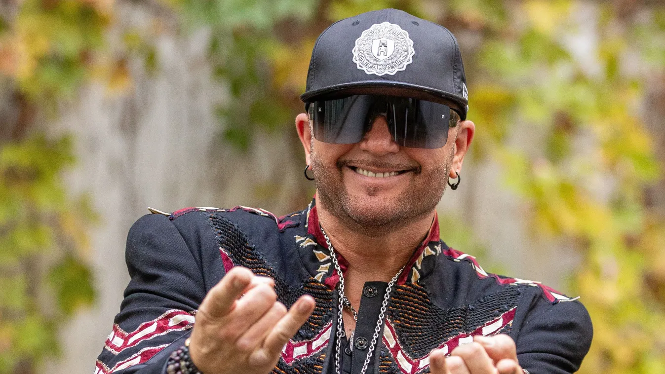 Kozso komoly döntést hozott: 30 kilótól akar megszabadulni