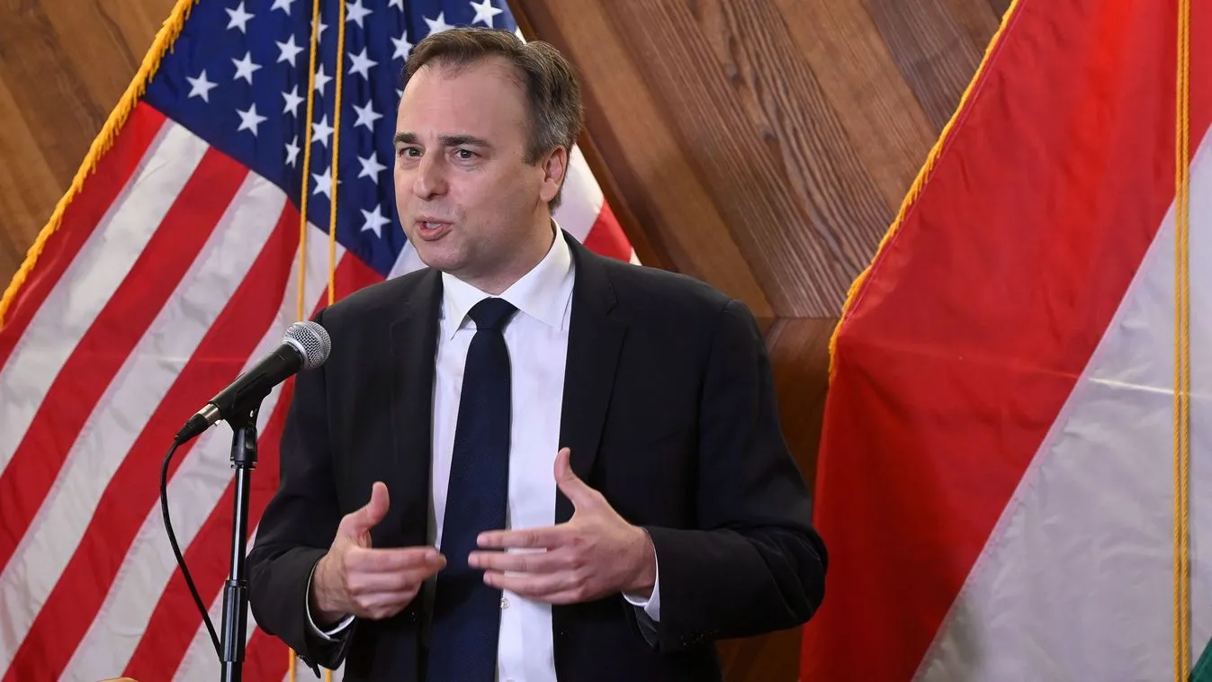 Az összes baloldali propagandista beállt Magyar Péter mögé