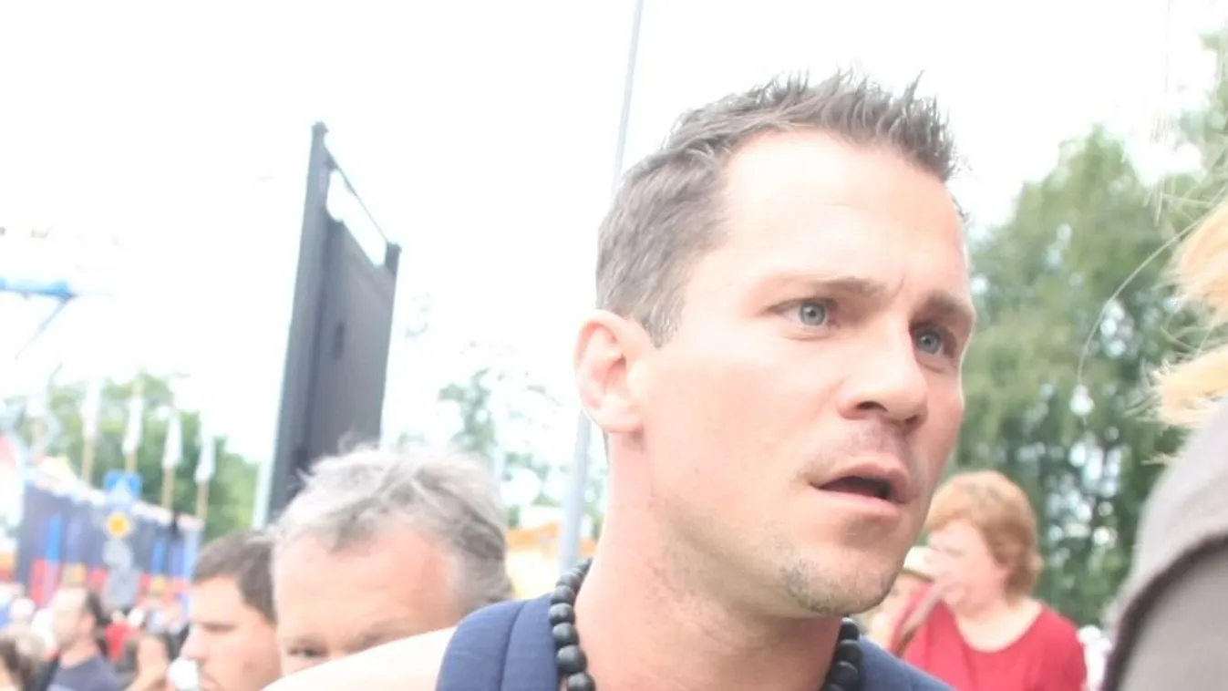 Függőségéről vallott Hujber Ferenc