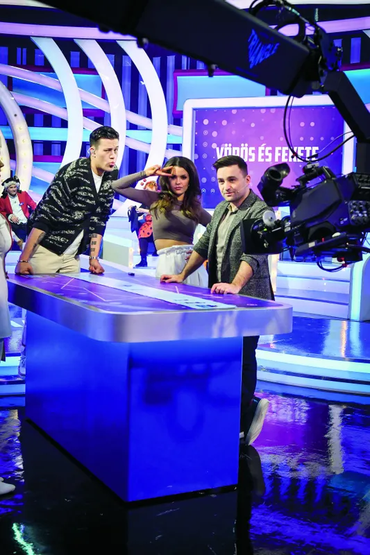 HOT FELTÖLTÉS Szente Vajk a Most vagy soha! kapcsán mesélt a magyarsággal kapcsolatos érzéseiről, arról, hogy miért fontos neki a magyarság. Pl. azért, mert magyarul vallhat szerelmet RIPOST