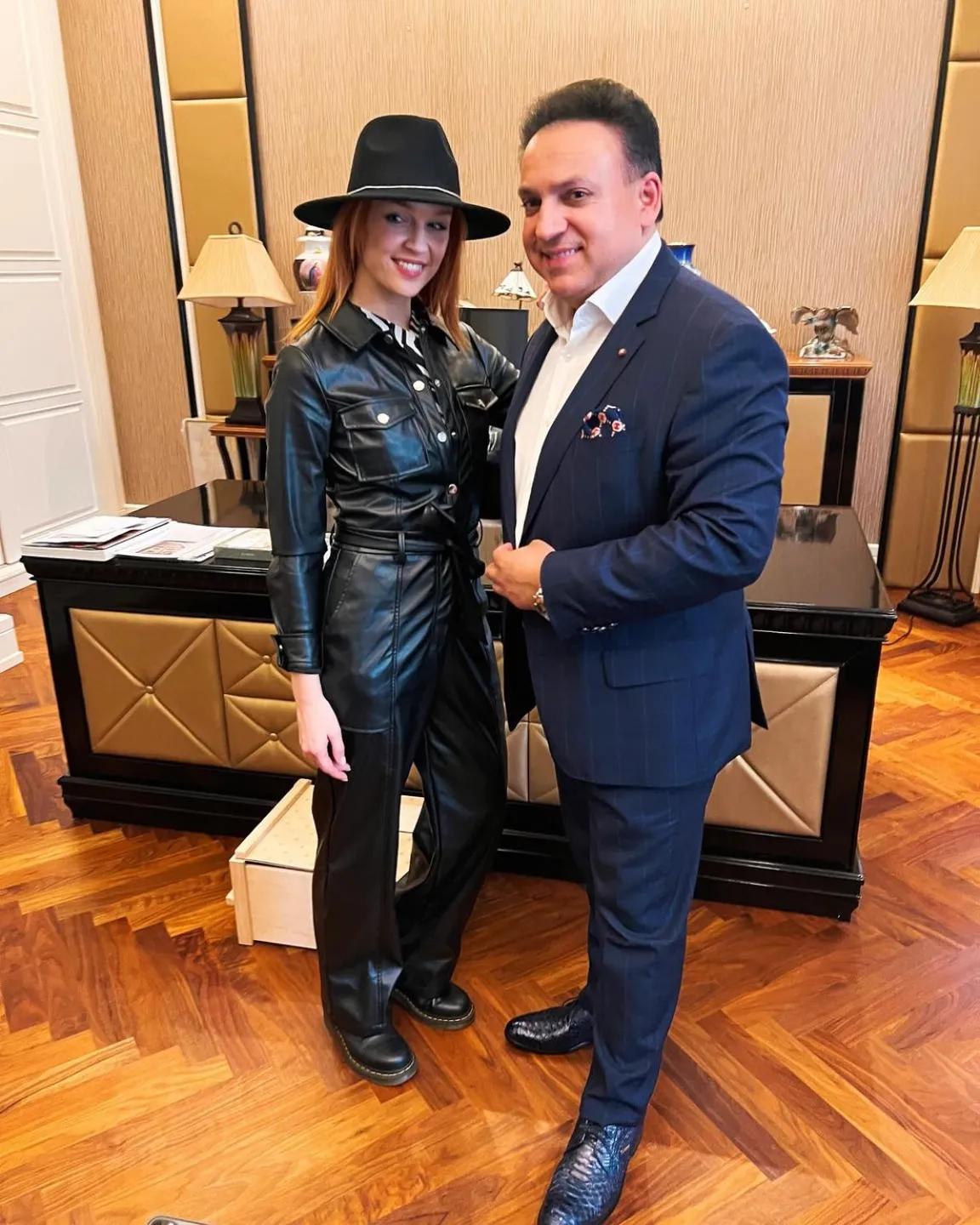 Yamina, Mága Zoltán