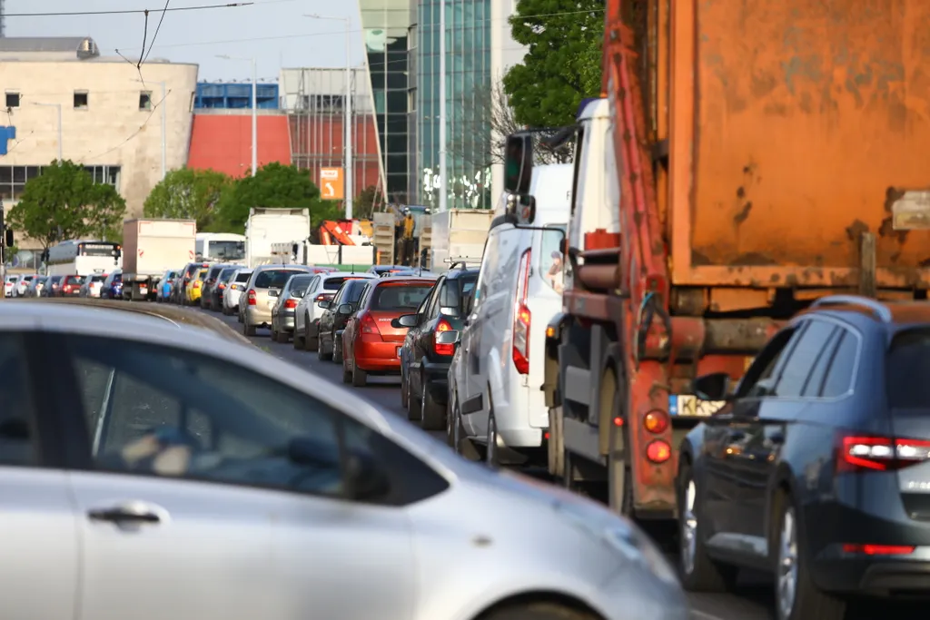 2024.04.10
Napi dugo a városban