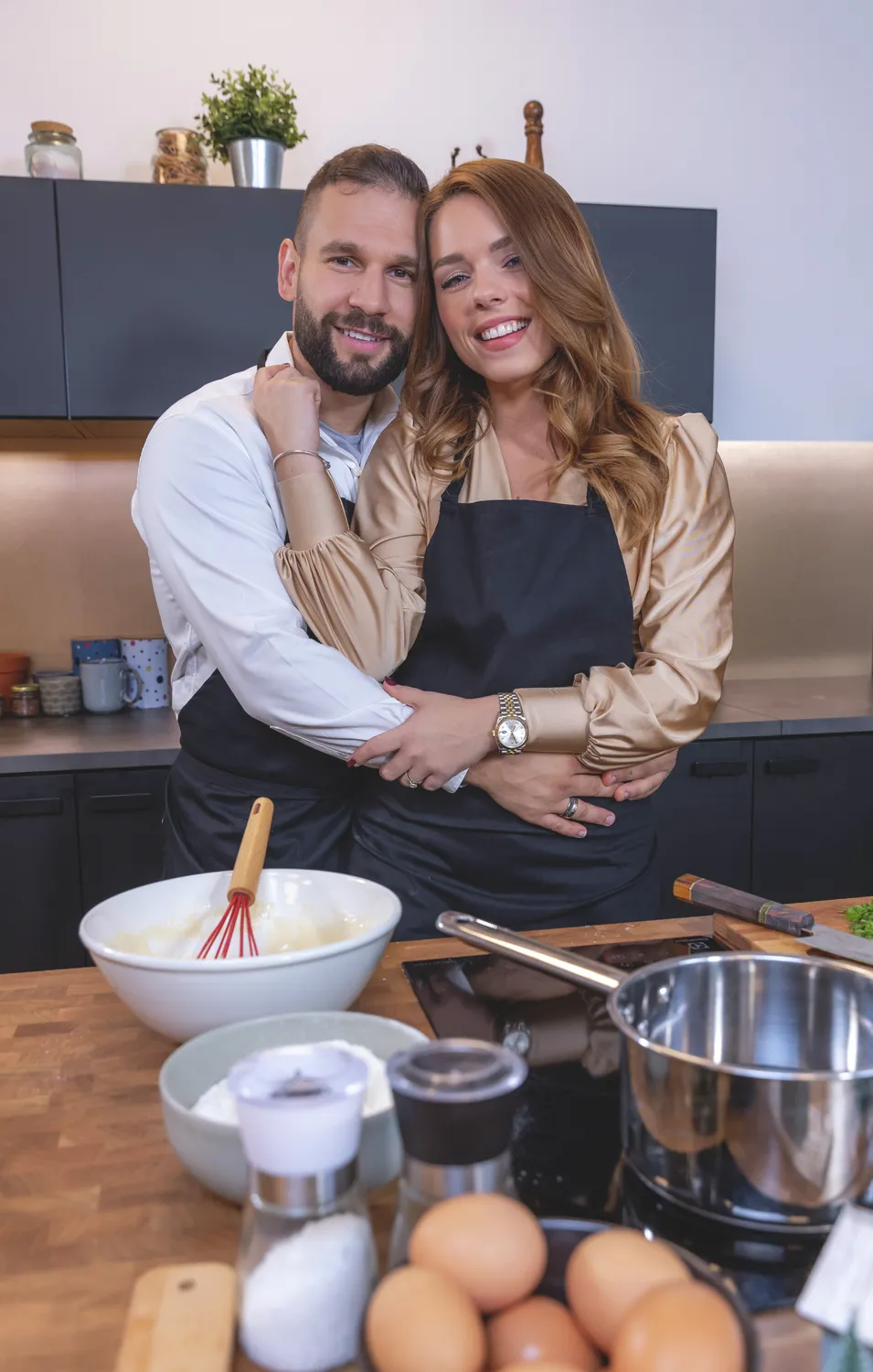 Szívhez szóló képekkel ünnepelte kislányát Rácz Jenő és felesége