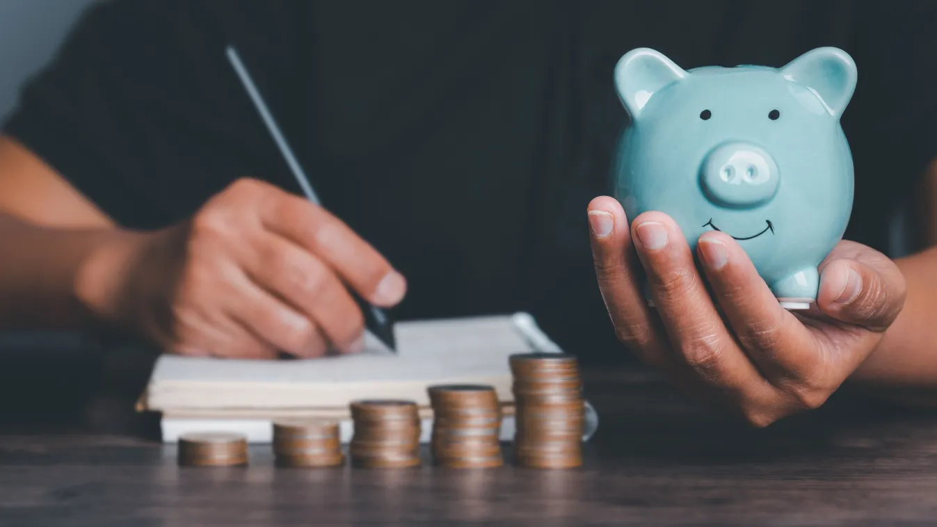 Két jó hír is érkezett a hitelpiacról! Mutatjuk kiknek!