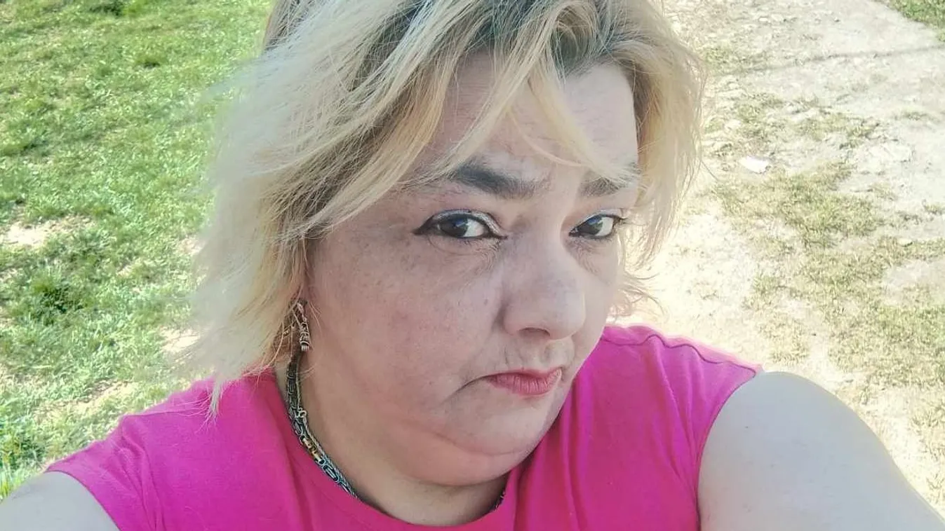 Rendőrautó gázolta halálra Anikó gyermekét