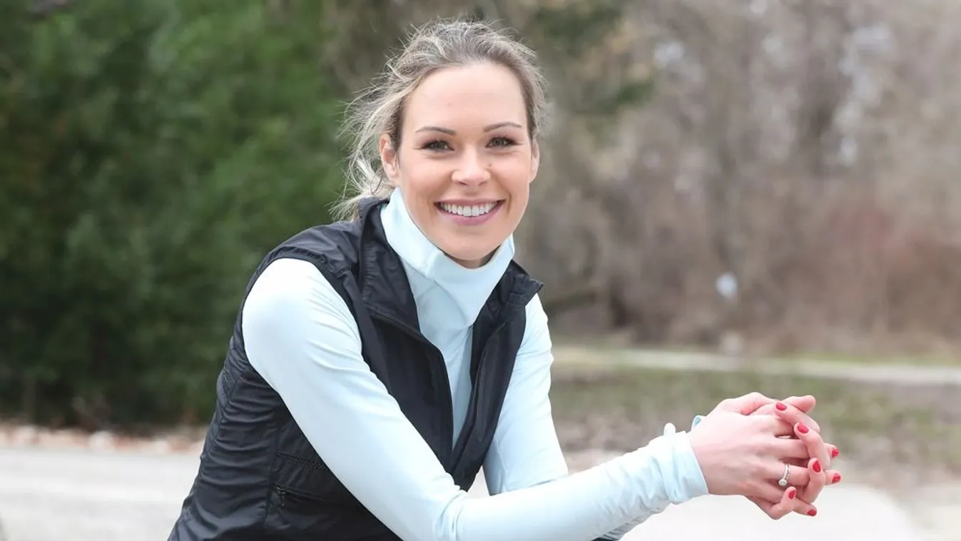 Gyenesei Leila családi fotóval köszöntötte néhai édesapját