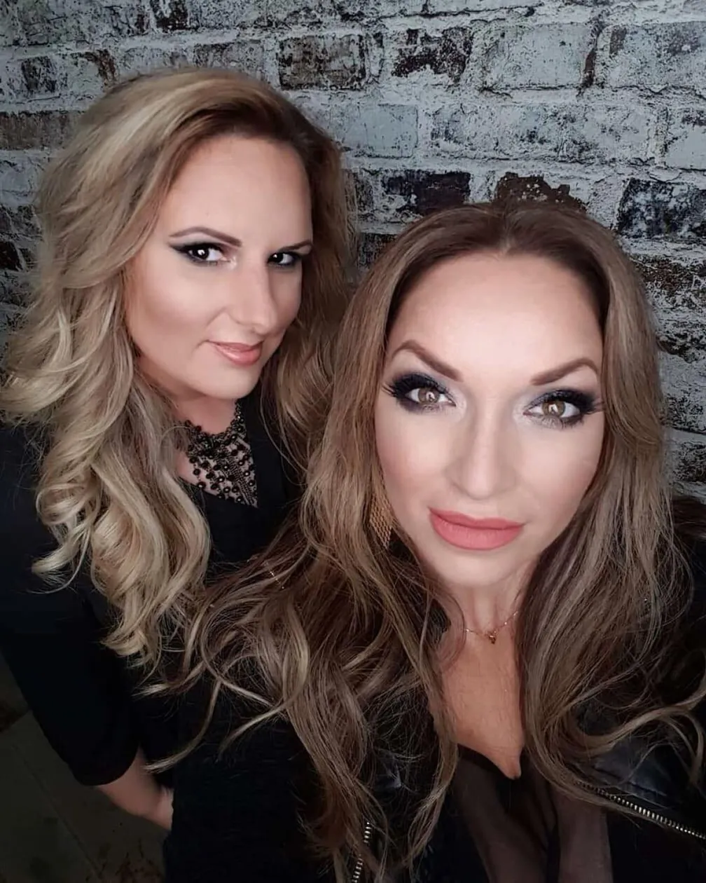 Völgyi Zsuzsi és Kunovics Katinka