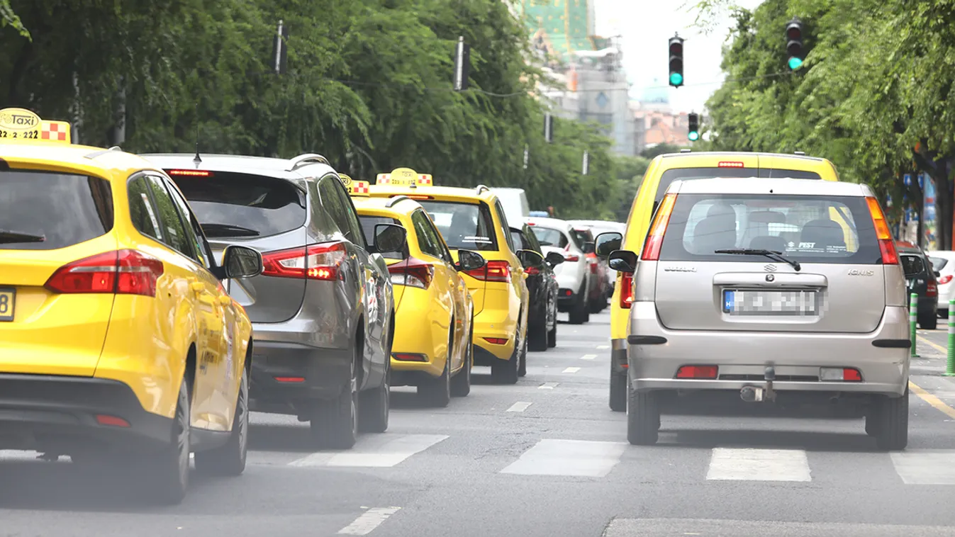 Elesett Budapest, baj van az egyik legforgalmasabb úton