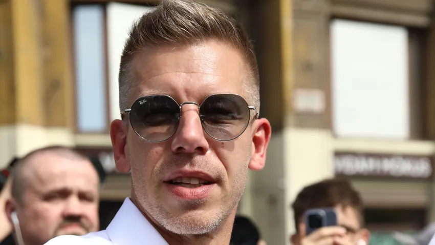 Magyar Péter szóról szóra nyúlta le Orbán Viktor beszédét