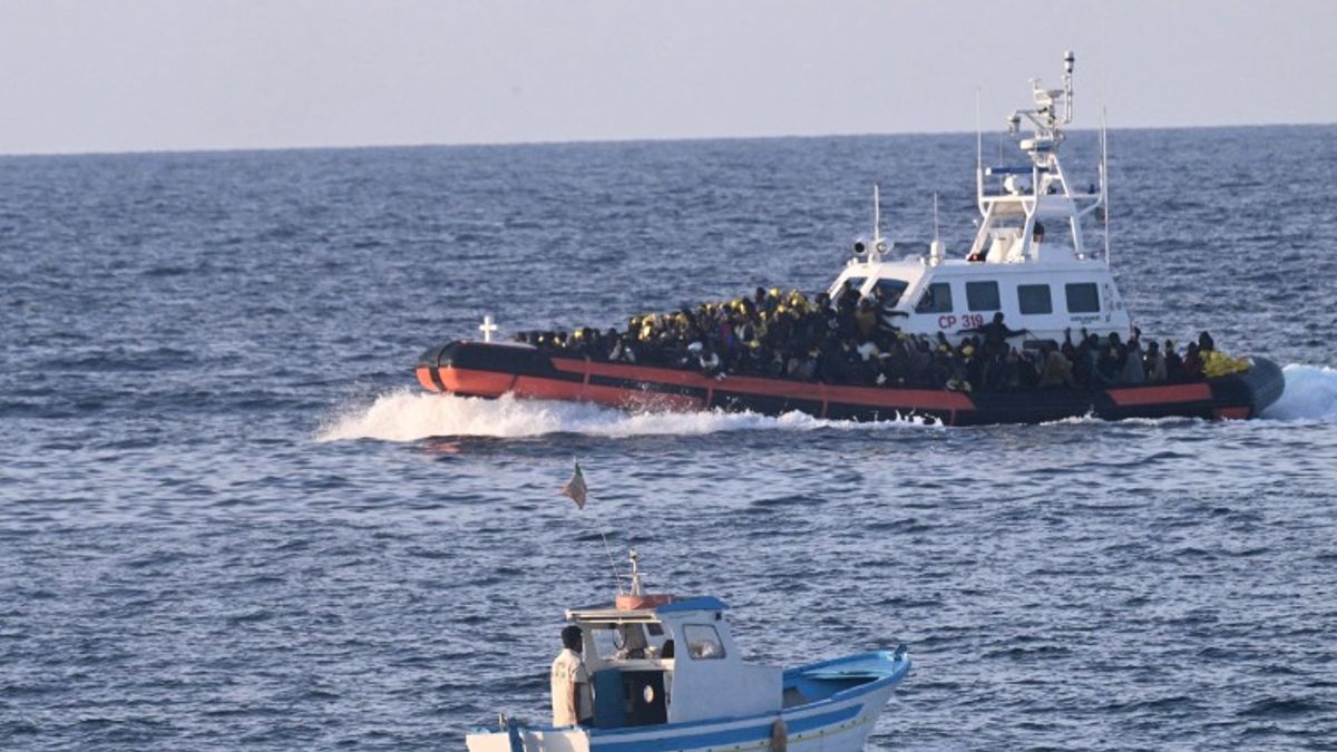 Brüsszelben migránspaktum, a határokon áradnak a migránsok