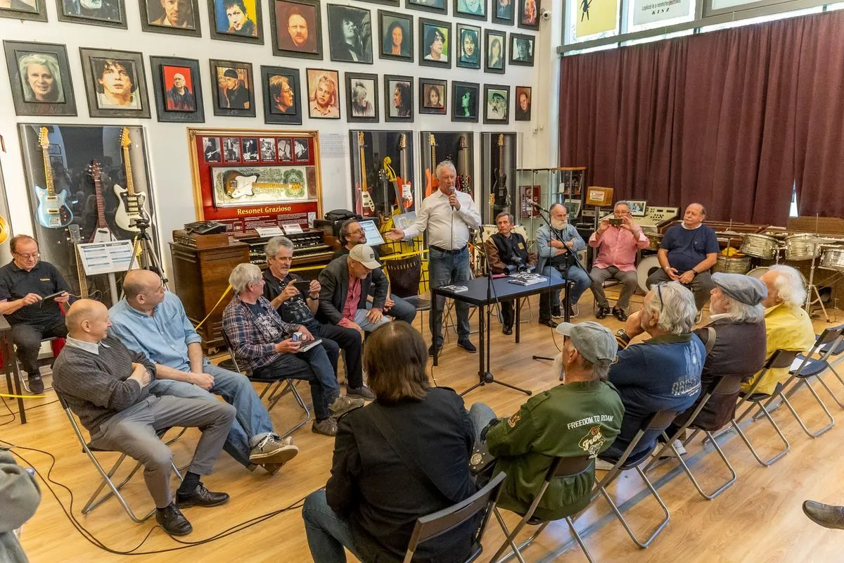 Legendás roadokról született könyv. 