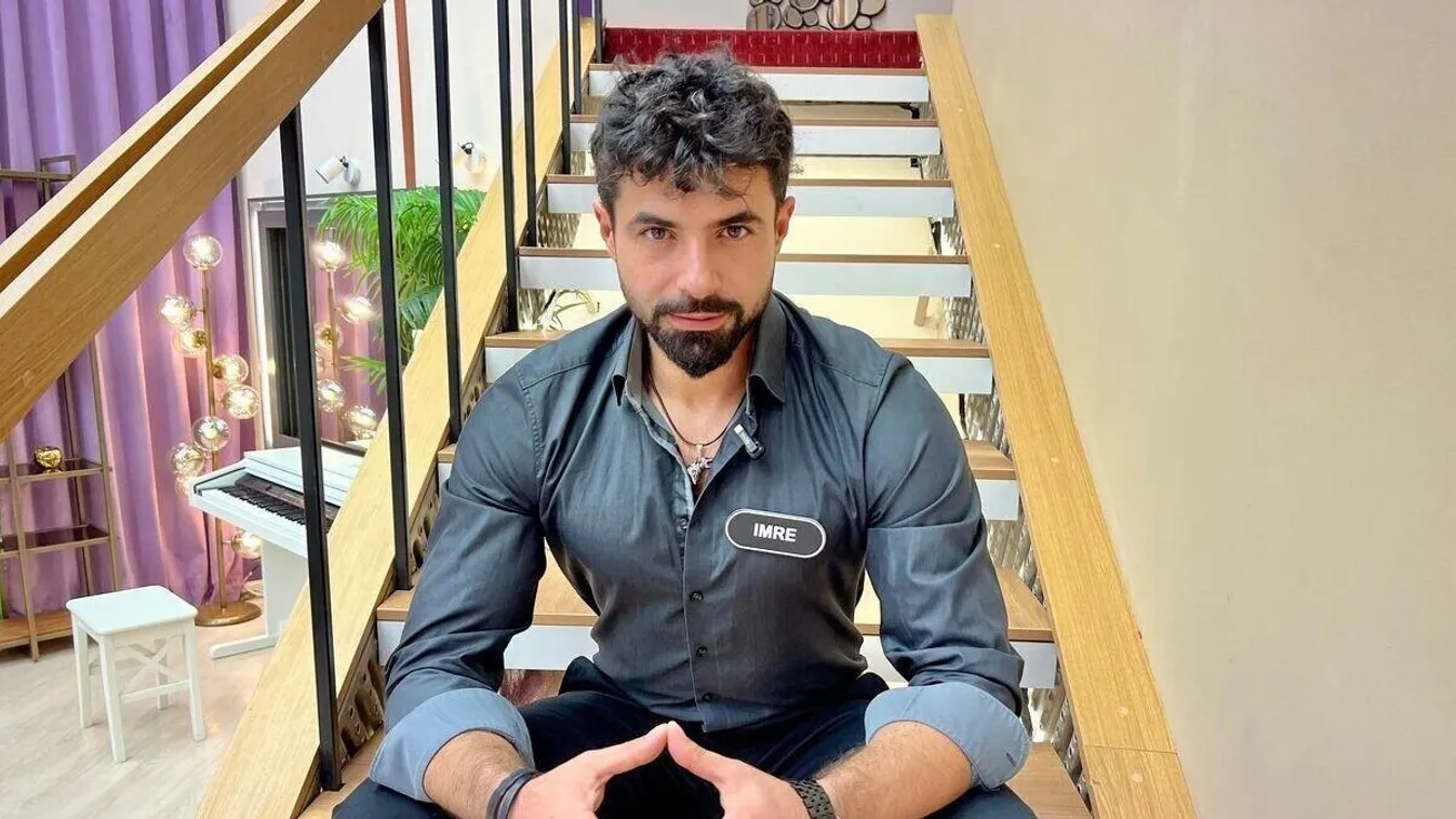 Ez mi? 15 japán tapsolta meg a TV2 WC-ről kilépő sztárját